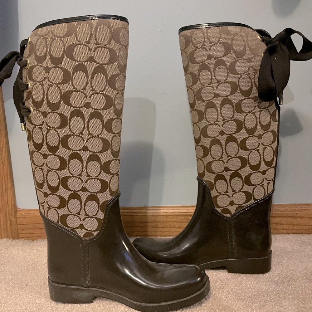 Coach Brown C’s Rain Boots